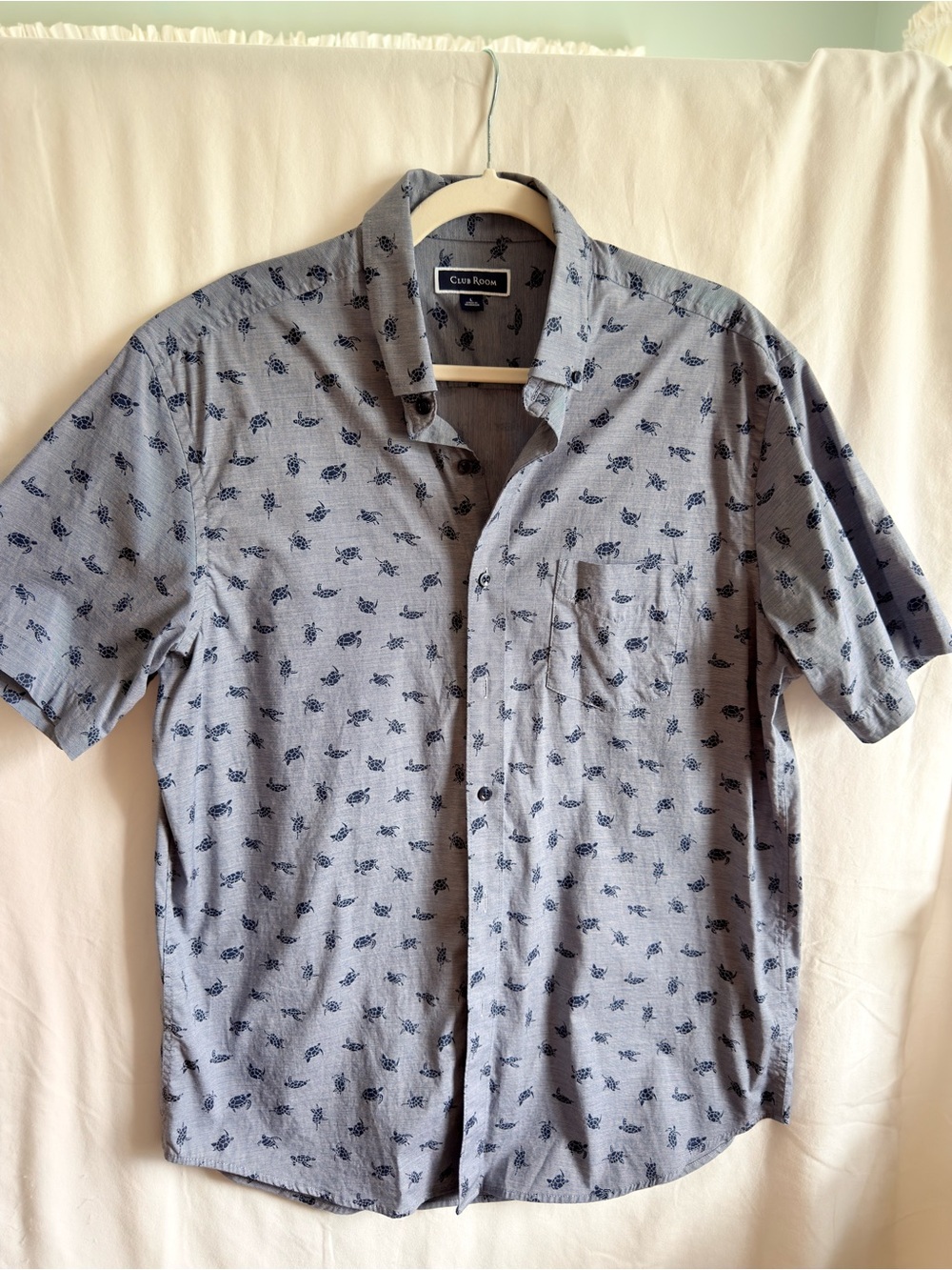 Club Room Men’s Large Turtle Print Short Sleeve Button Down Shirt